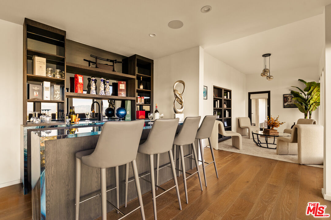 MLS #25610099 image #16