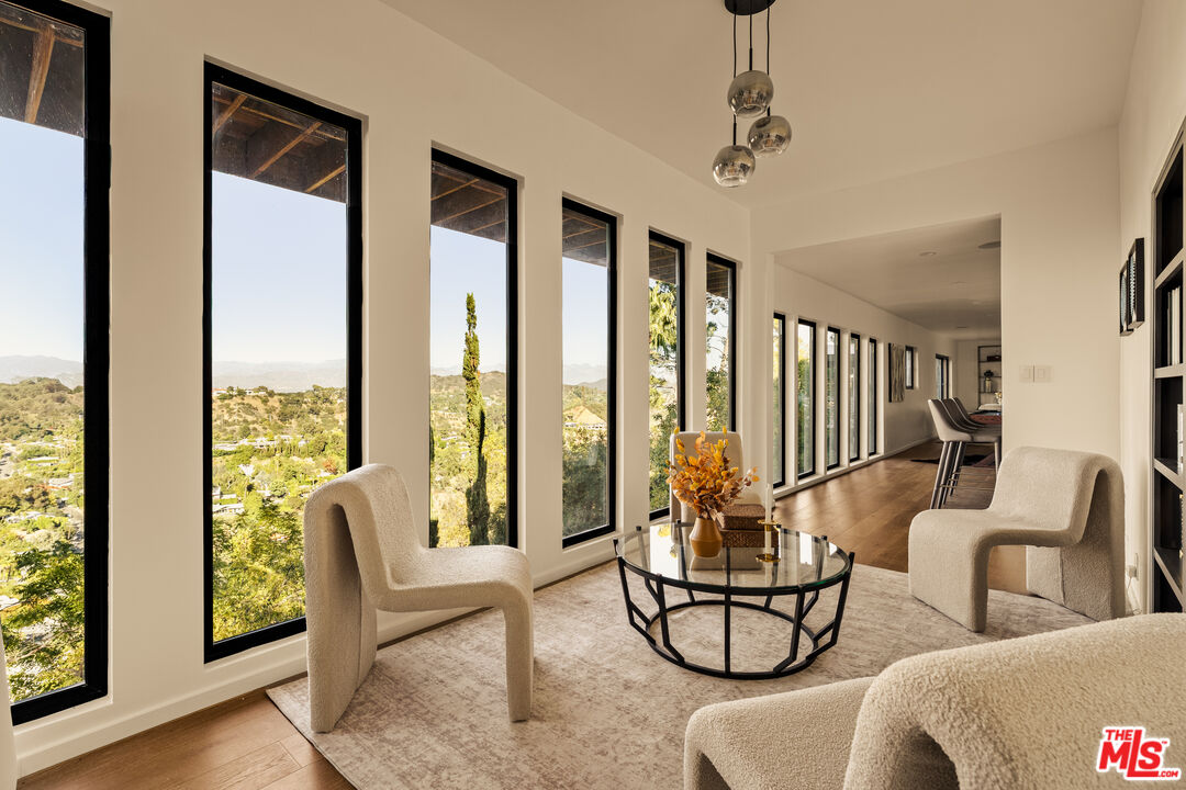 MLS #25610099 image #17