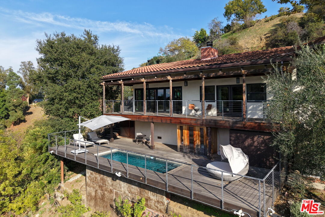 MLS #25610993 image #0