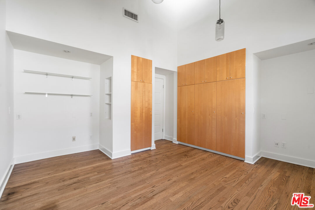 MLS #25611121 image #21