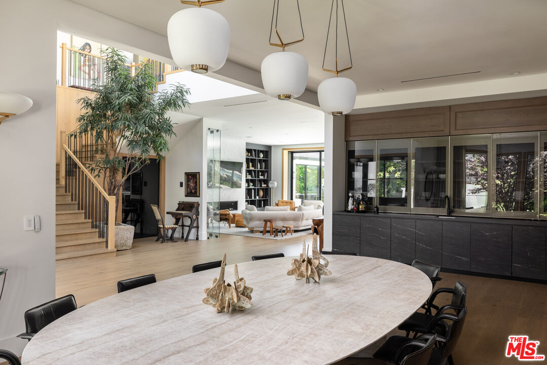 MLS #25611153 image #10