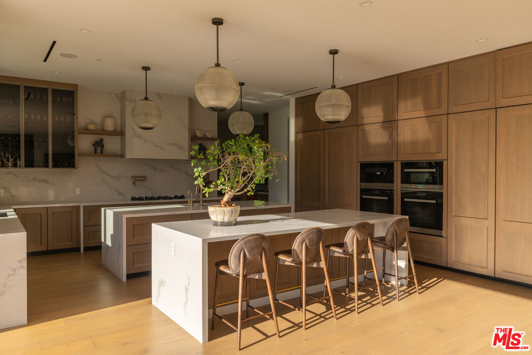 MLS #25611153 image #12