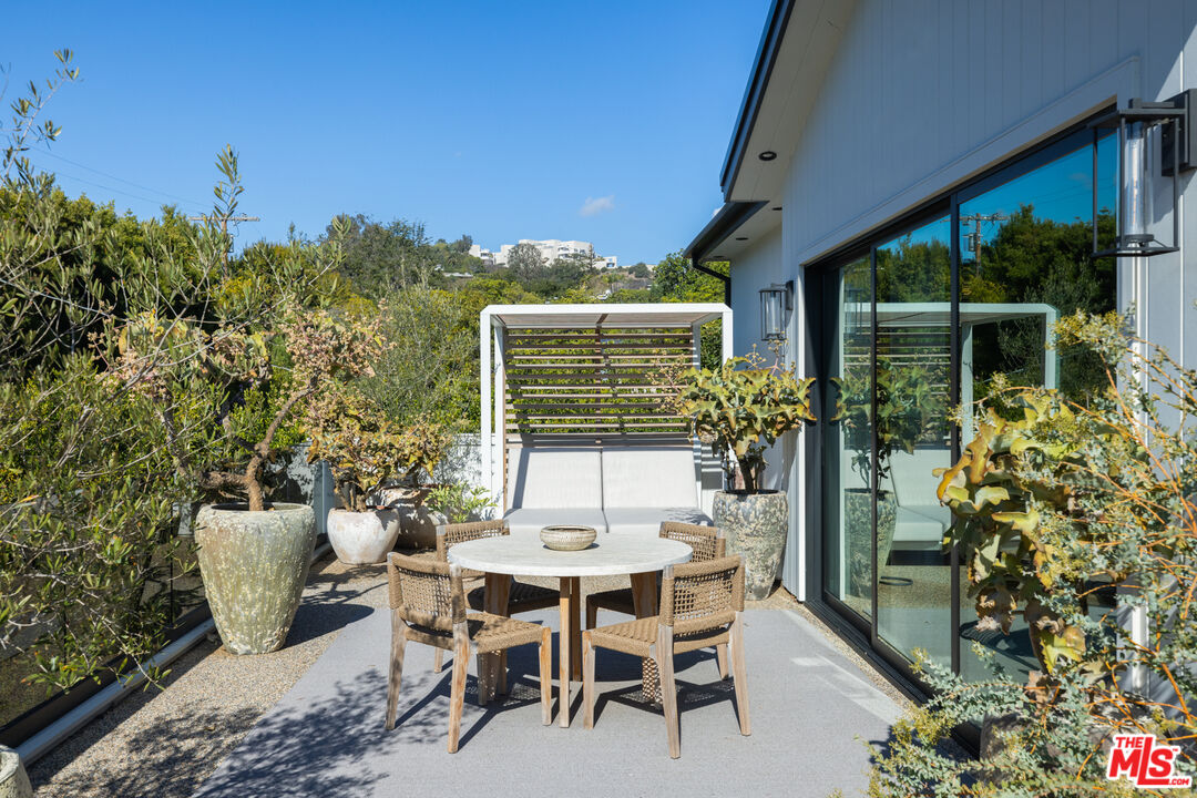 MLS #25611153 image #17