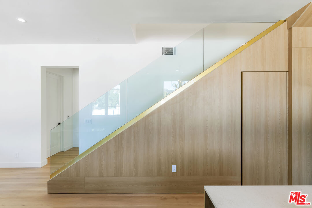 MLS #25611685 image #13