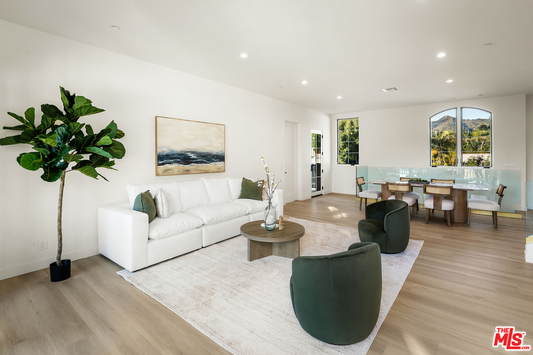 MLS #25611685 image #45