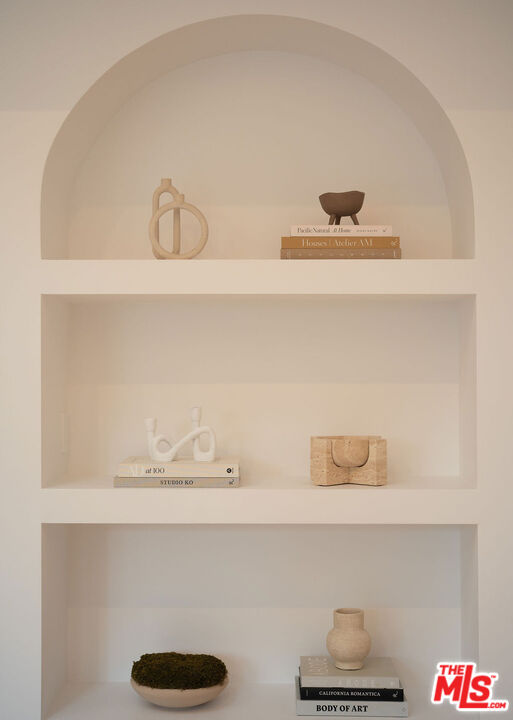 MLS #25611993 image #12