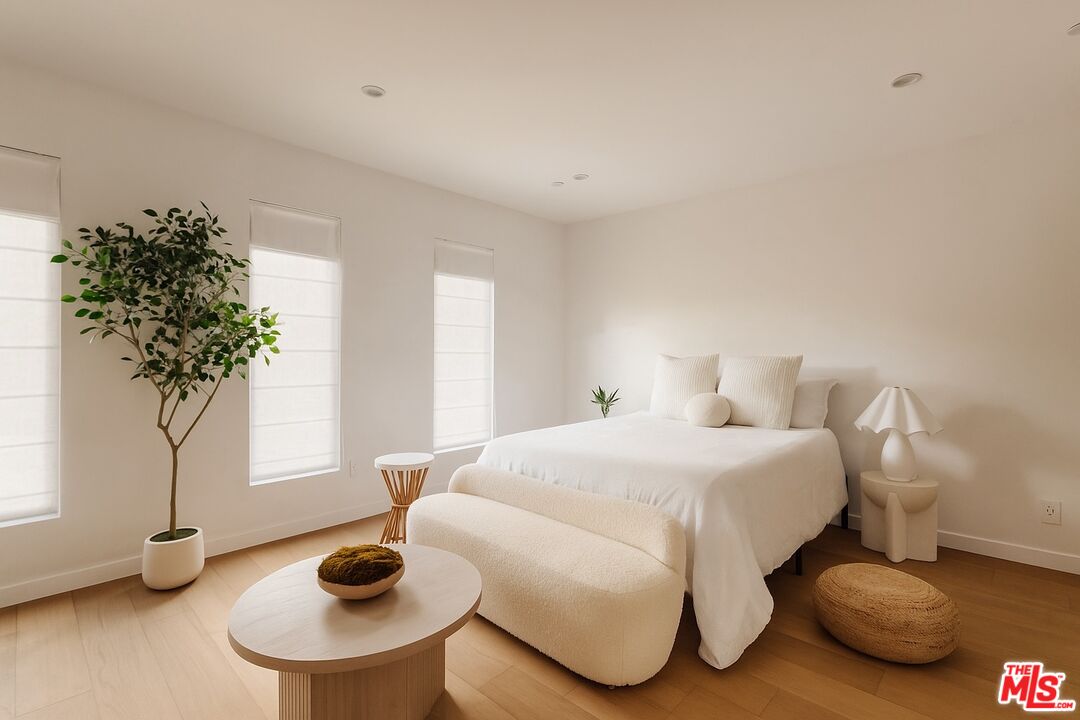 MLS #25611993 image #28