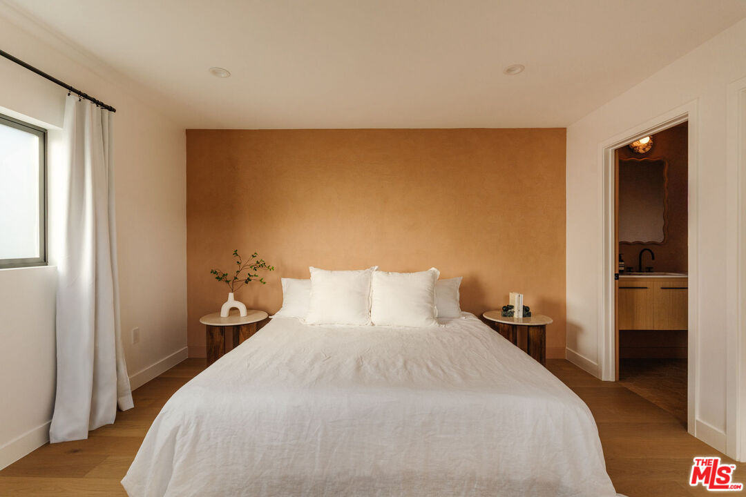 MLS #25611993 image #30