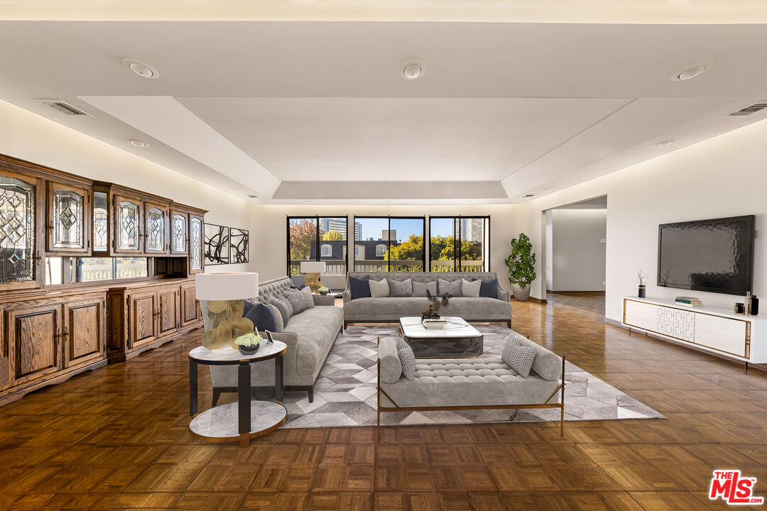 MLS #25612533 image #0