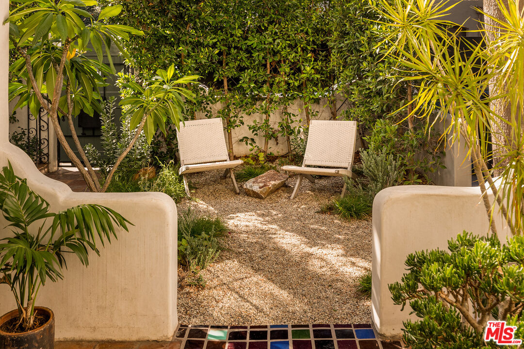 MLS #25612785 image #0