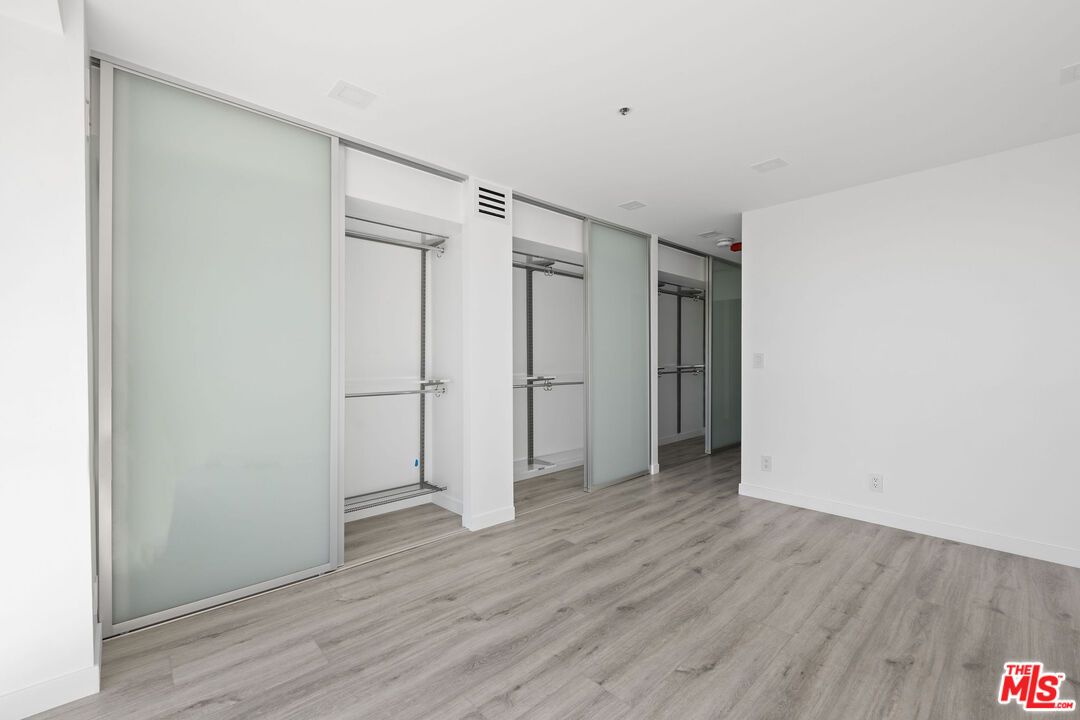 MLS #25612899 image #14