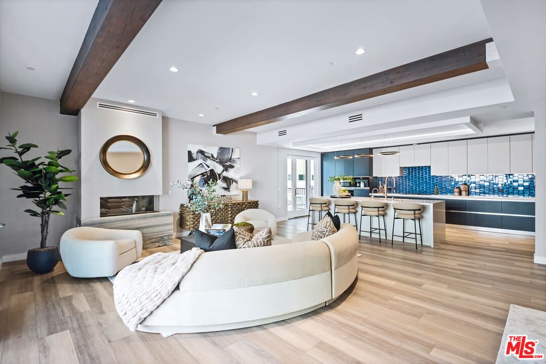 MLS #25613153 image #1