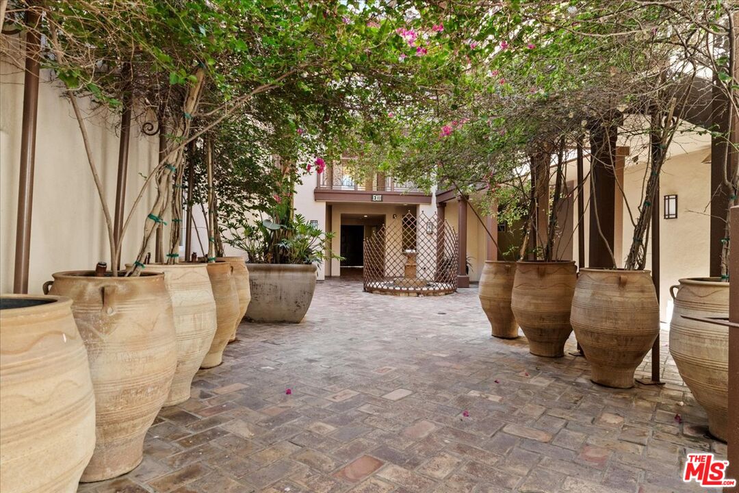 MLS #25613241 image #34