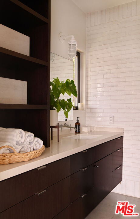 MLS #25613263 image #21