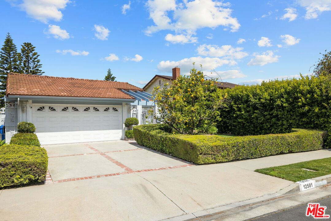 MLS #25613477 image #23