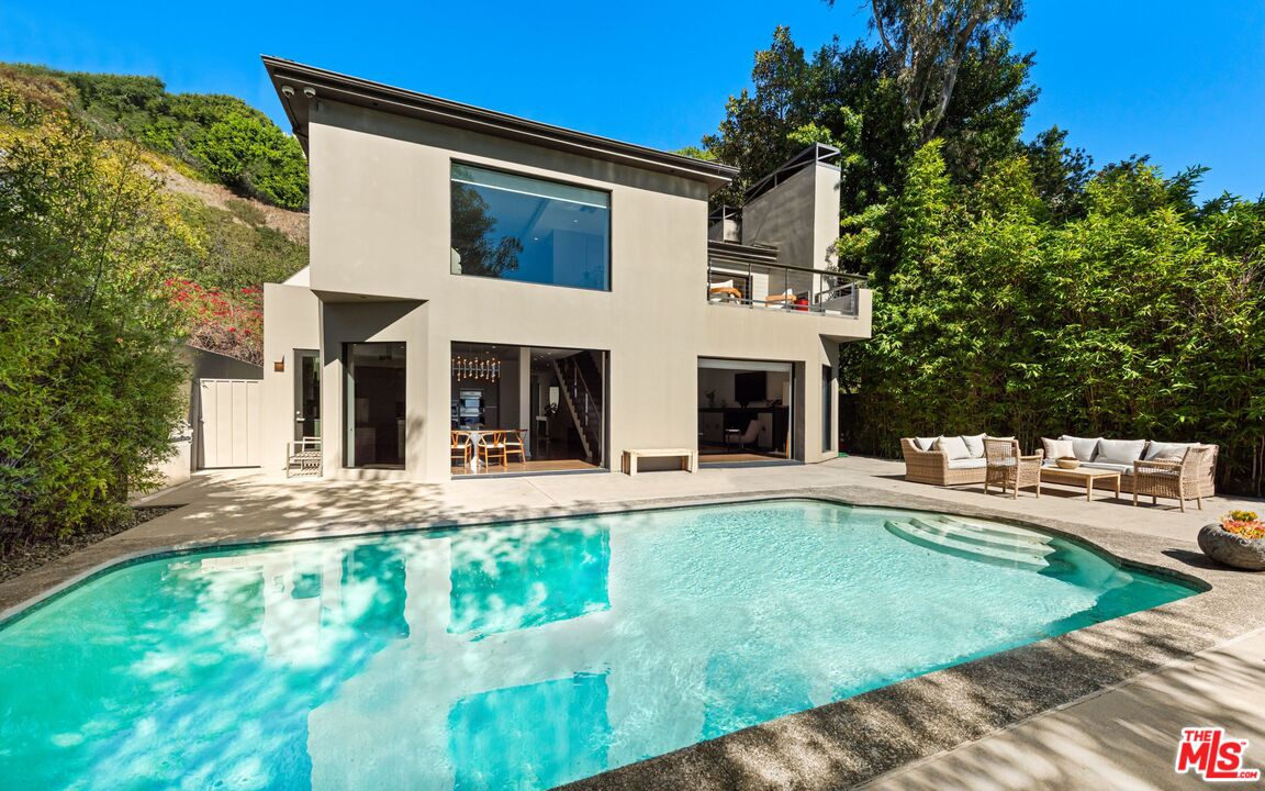 MLS #25613487 image #0