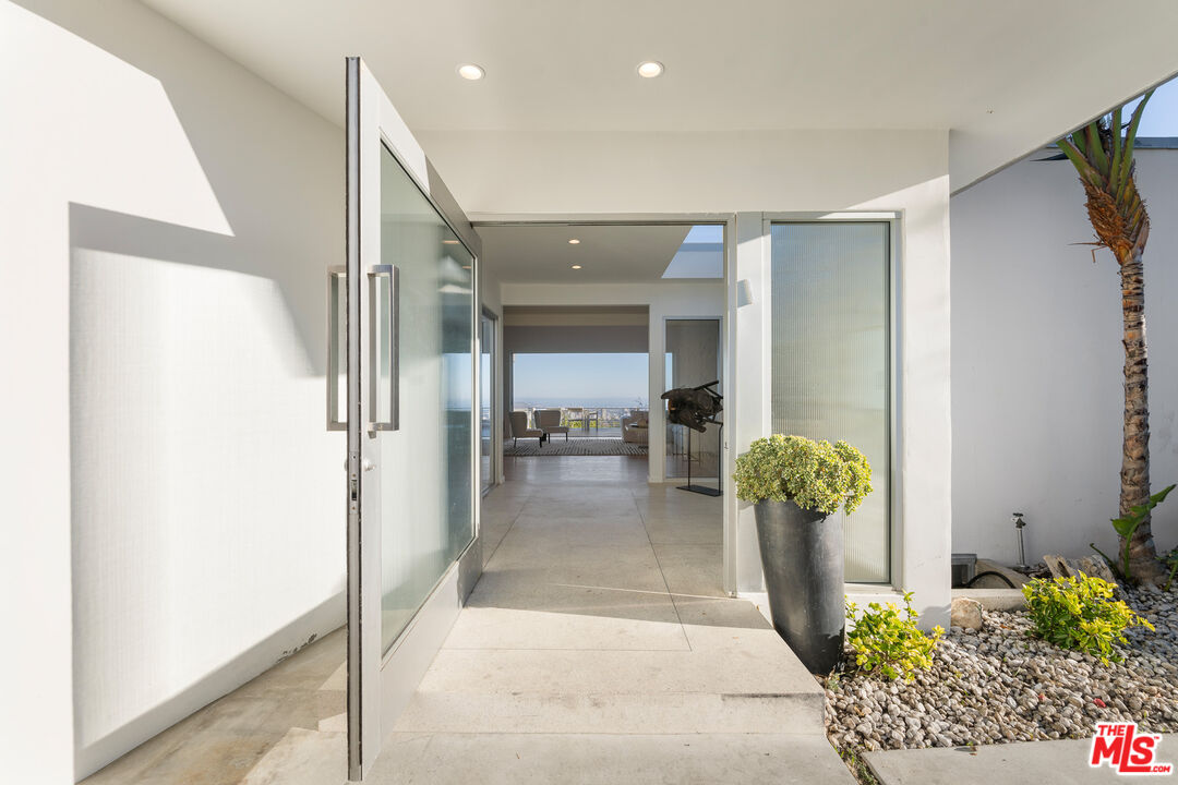 MLS #25613549 image #9