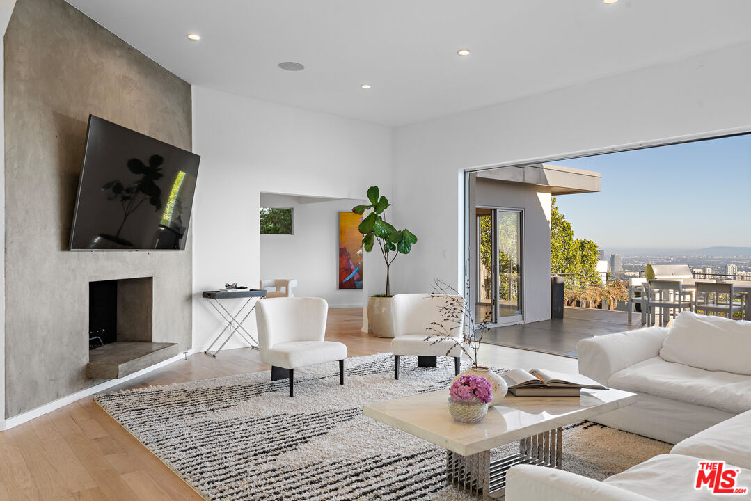 MLS #25613549 image #22