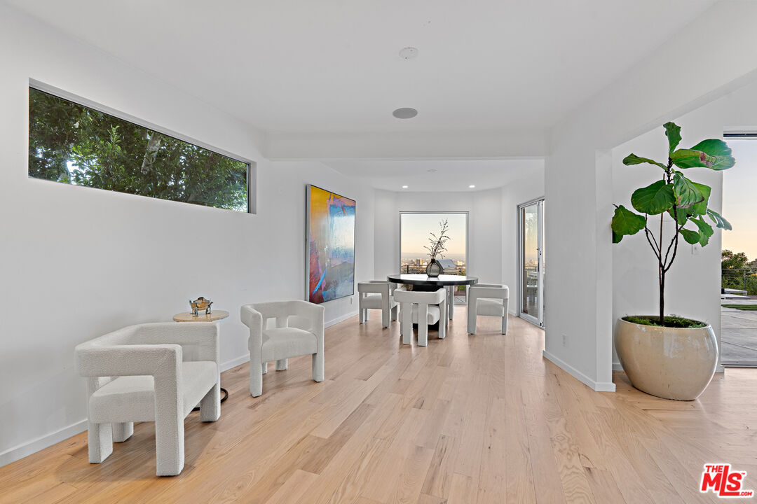 MLS #25613549 image #27