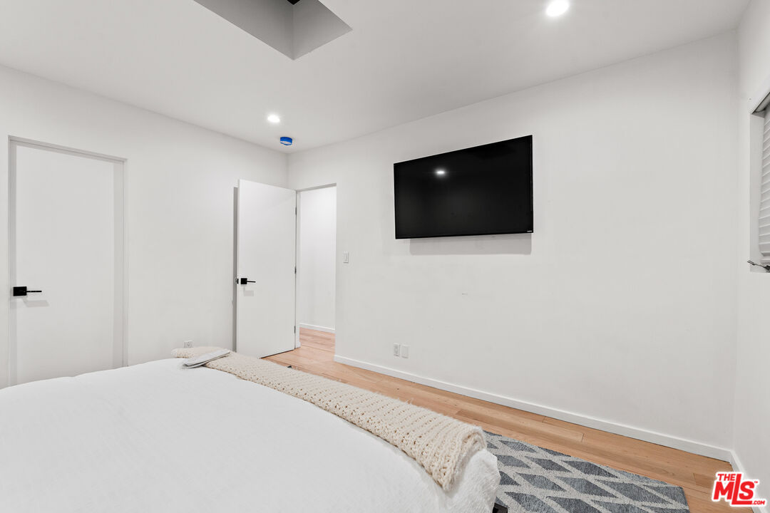 MLS #25613549 image #41