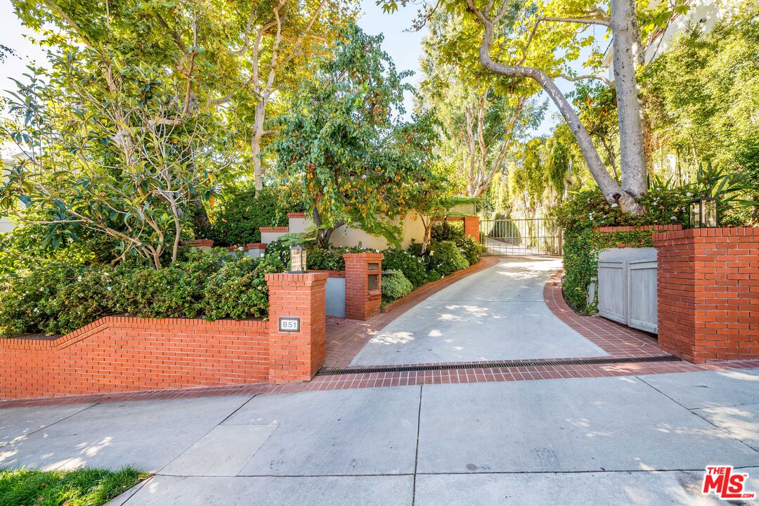 MLS #25613563 image #1