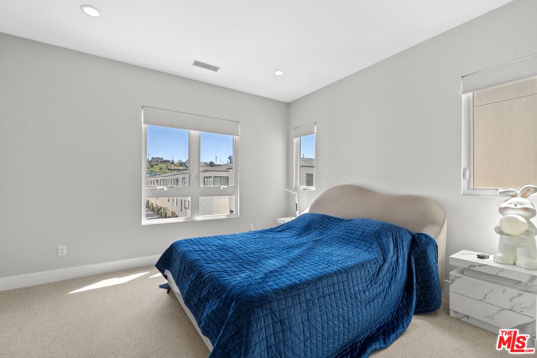 MLS #25613637 image #9