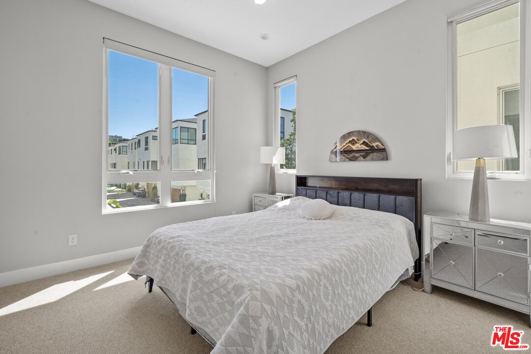 MLS #25613637 image #10