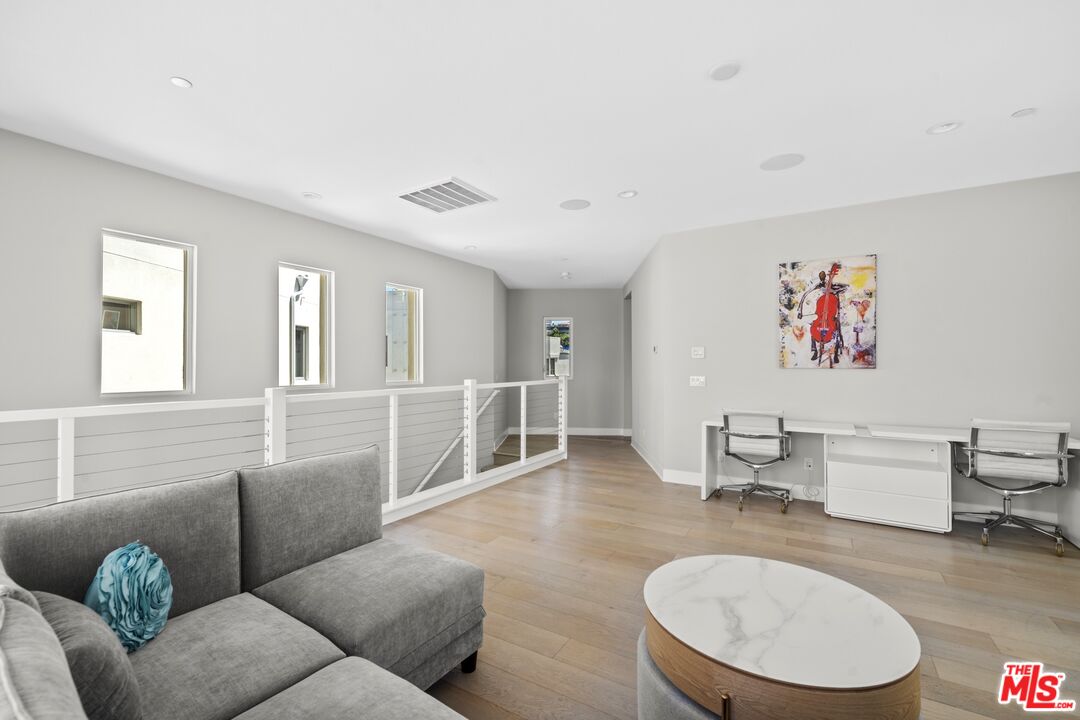 MLS #25613637 image #13