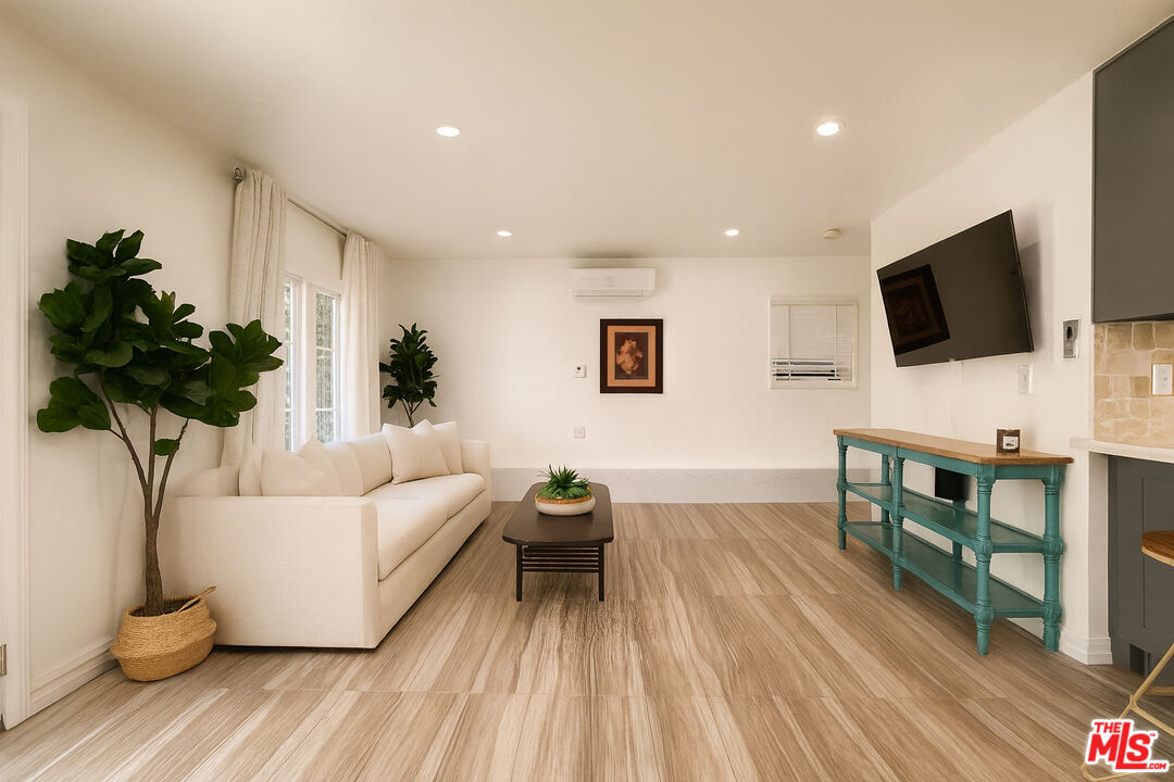 MLS #25613855 image #5