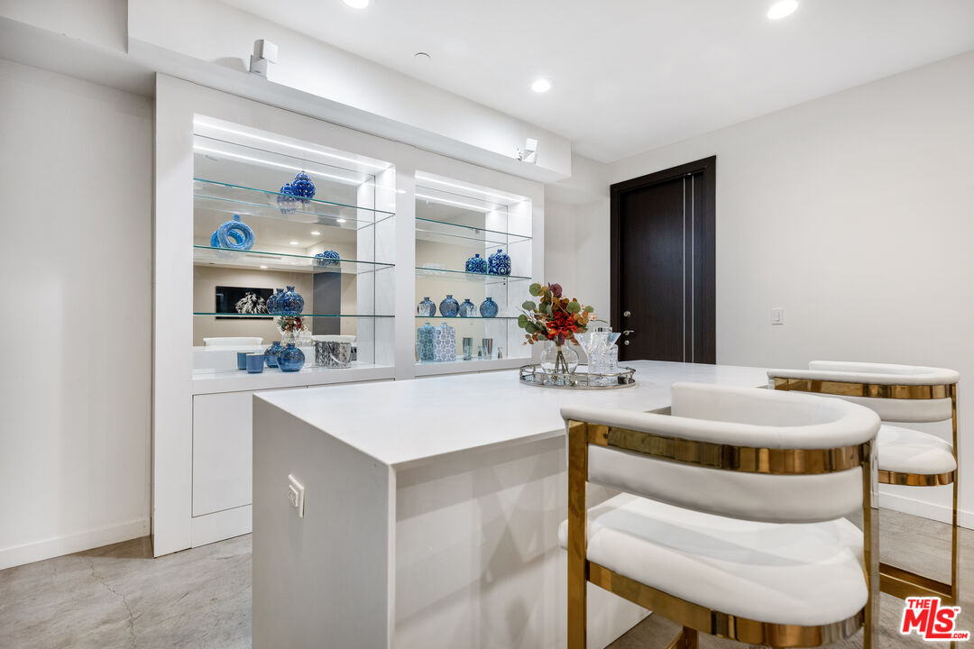 MLS #25613873 image #17