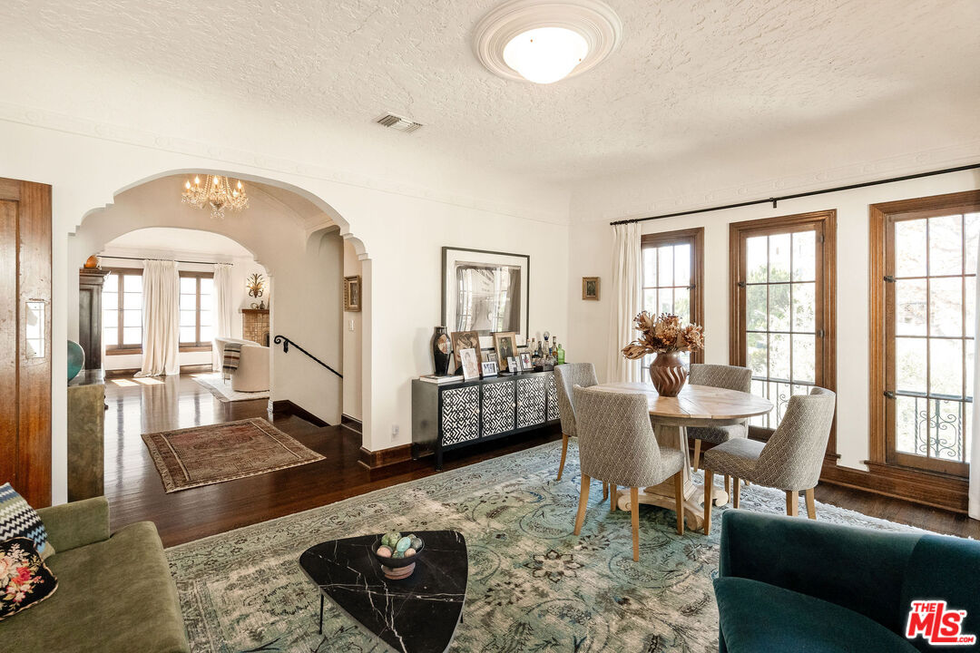 MLS #25614087 image #11