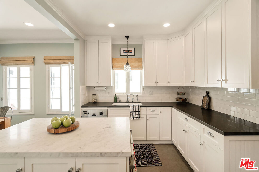 MLS #25614087 image #16