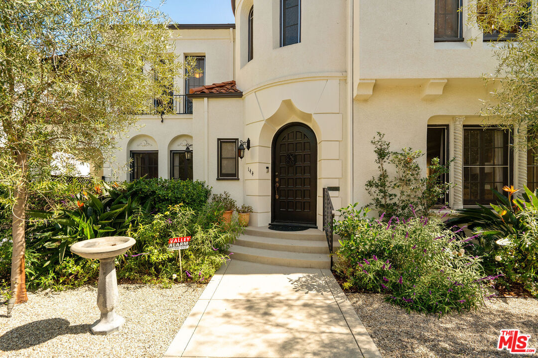 MLS #25614087 image #1