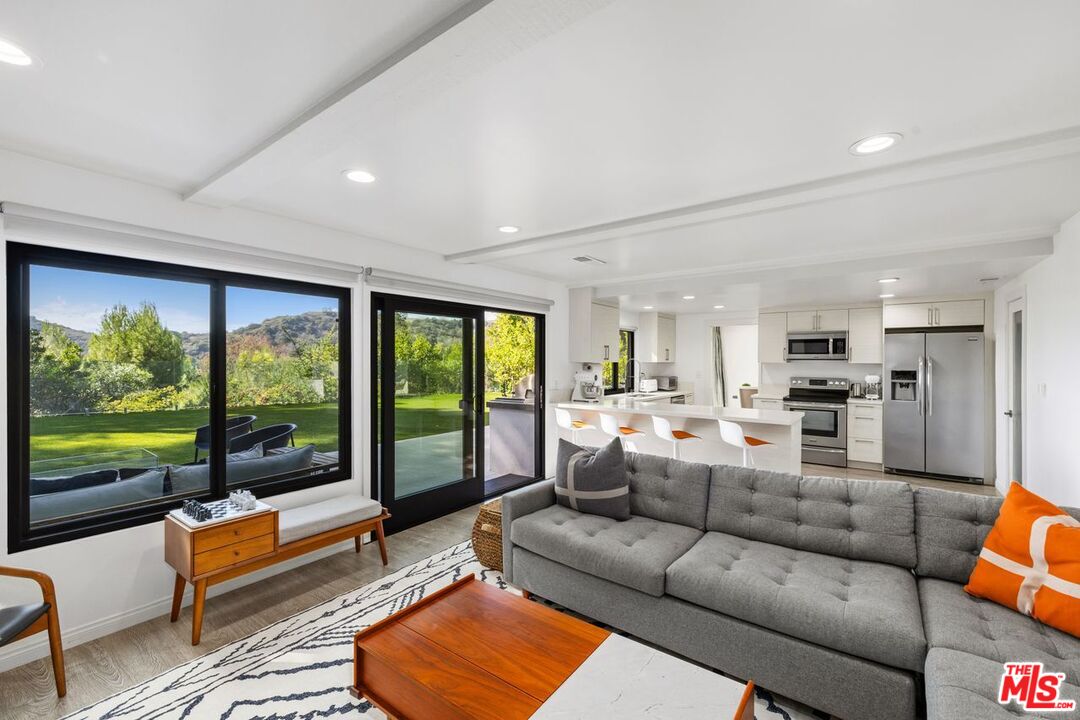 MLS #25614189 image #2