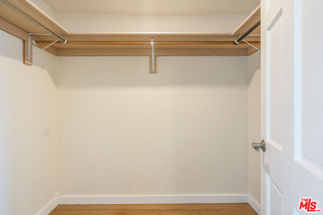 MLS #25614289 image #14