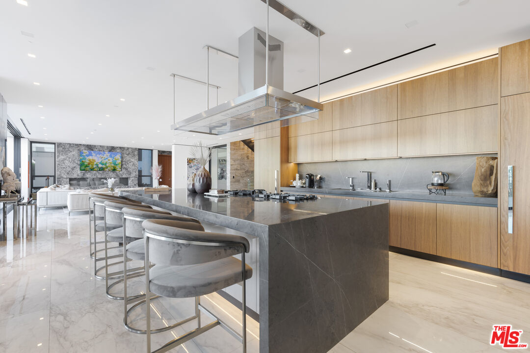 MLS #25614421 image #4