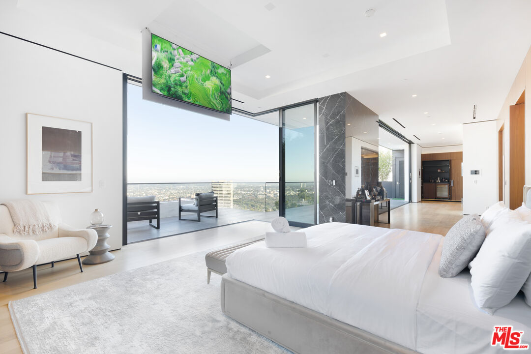 MLS #25614421 image #8