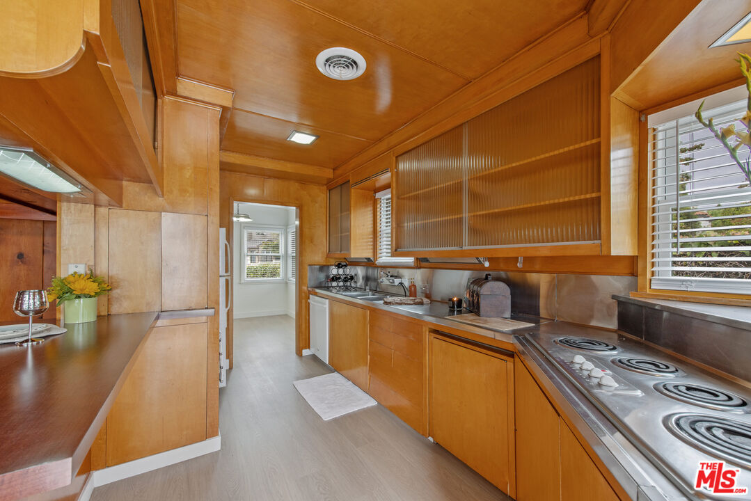 MLS #25614459 image #4