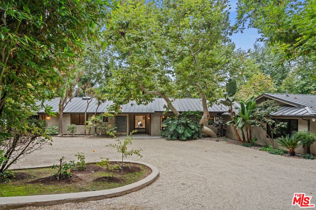 MLS #25614589 image #1