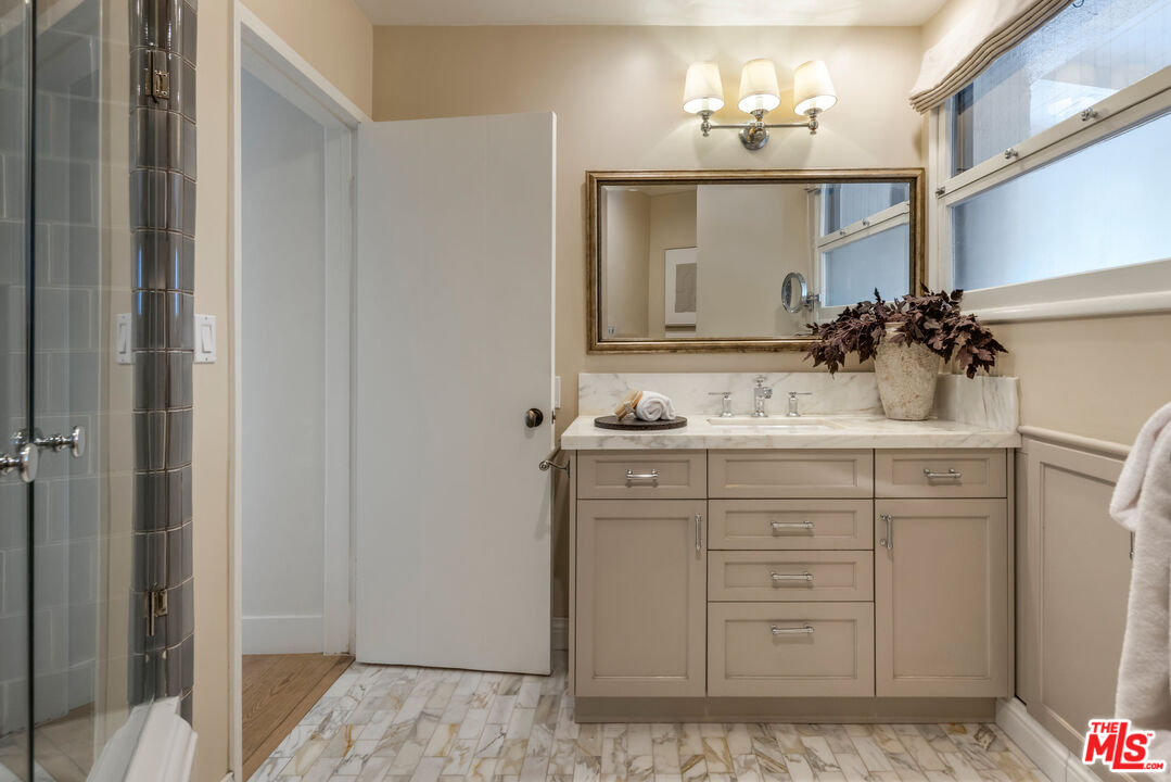 MLS #25614615 image #16