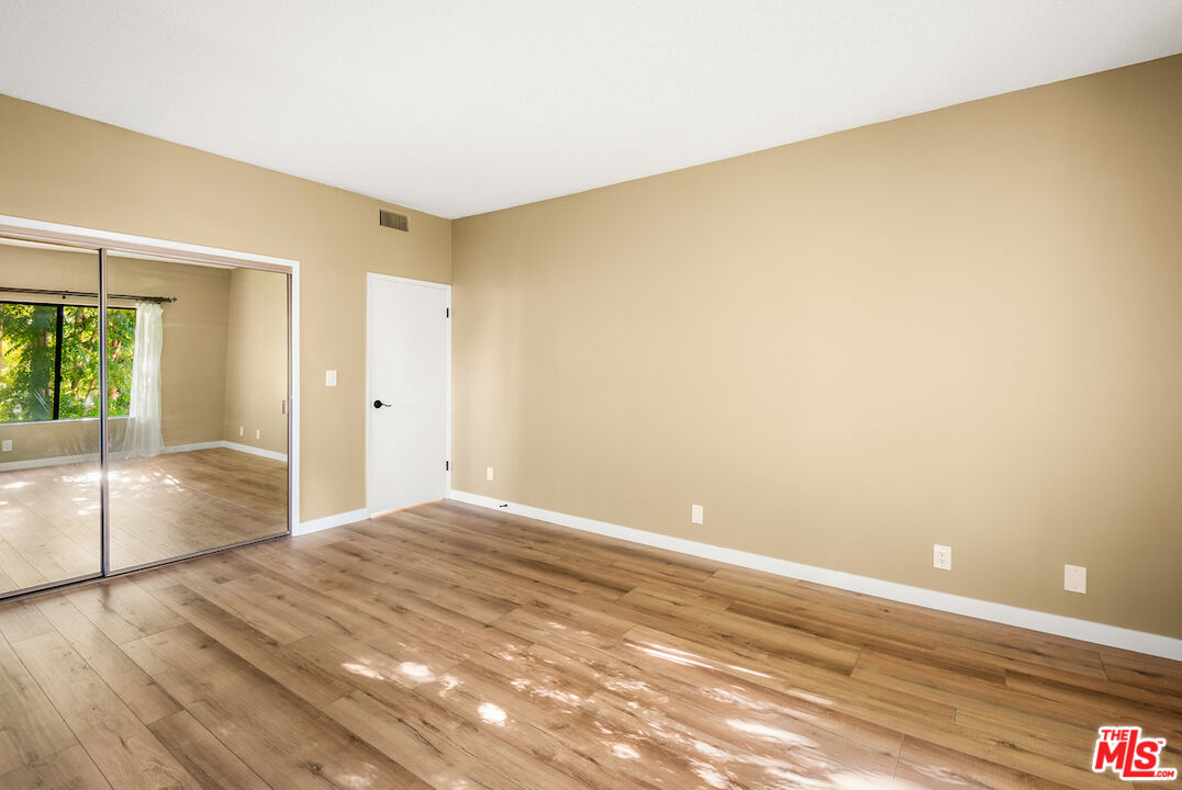 MLS #25614837 image #14