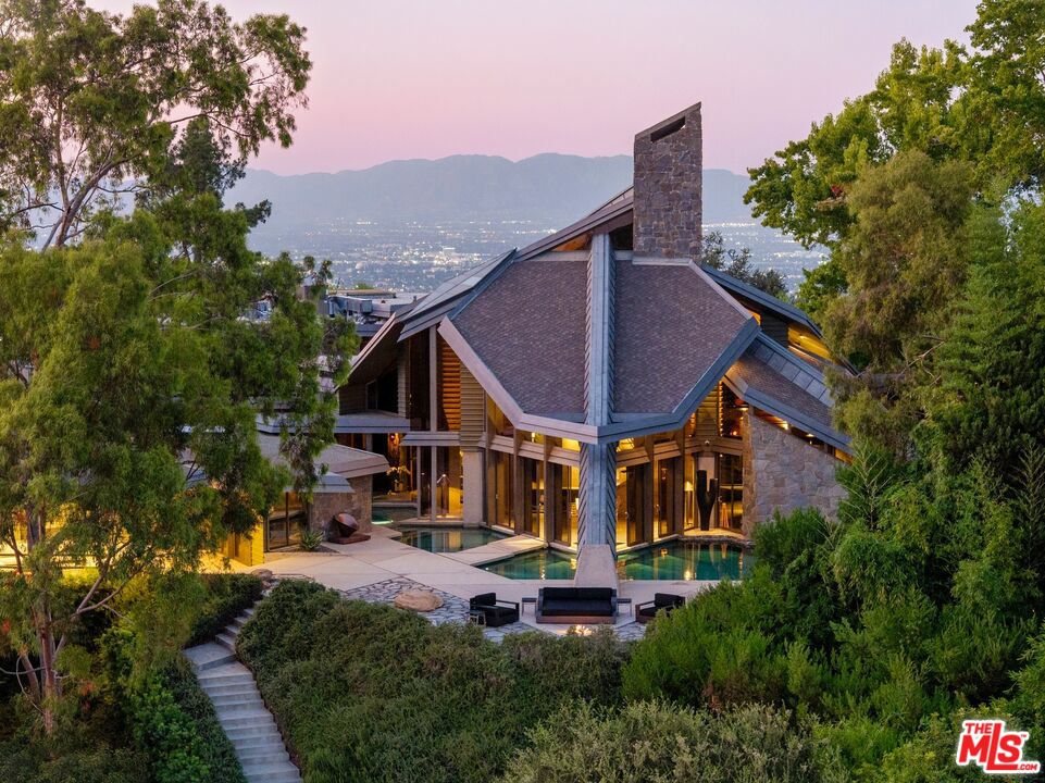 MLS #25614903 image #54