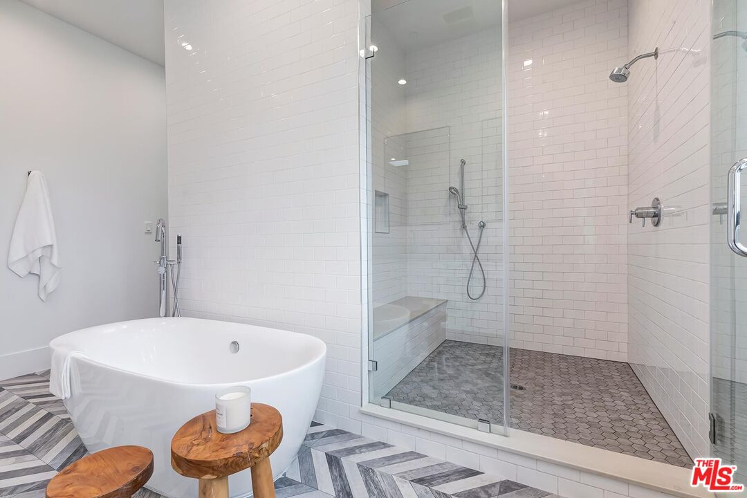 MLS #25614987 image #28