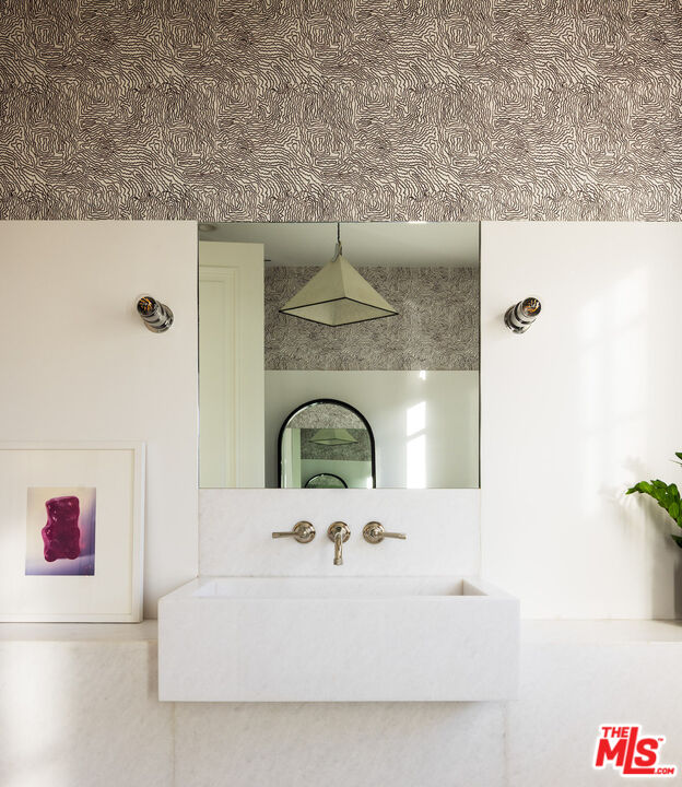 MLS #25615191 image #17