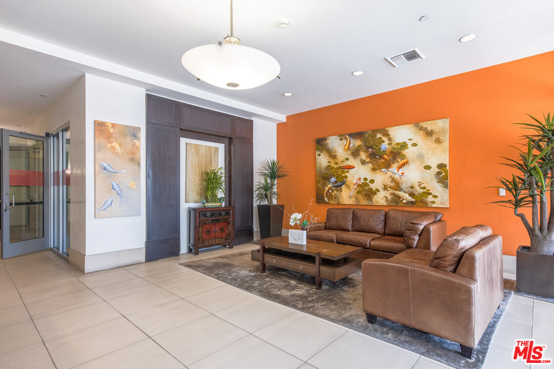 MLS #25615299 image #18