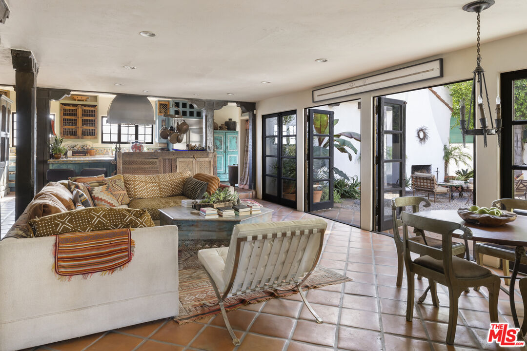 MLS #25615369 image #2