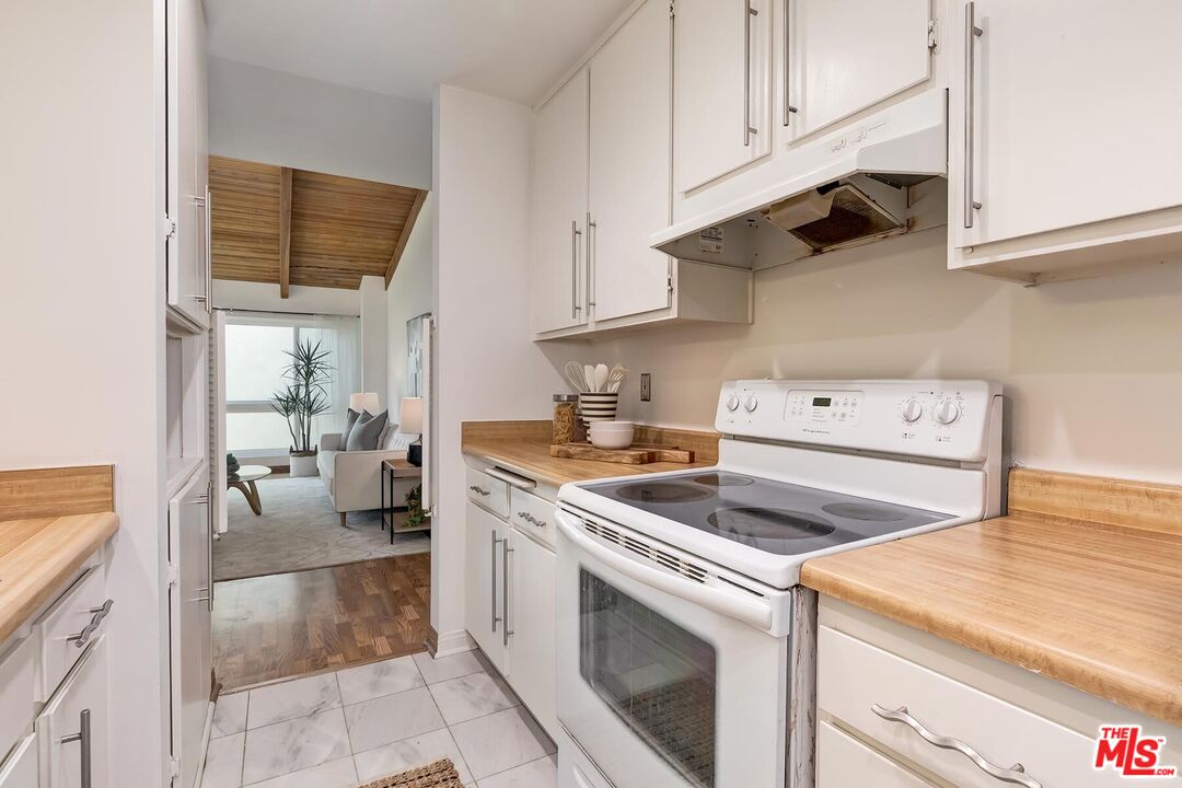 MLS #25615405 image #13