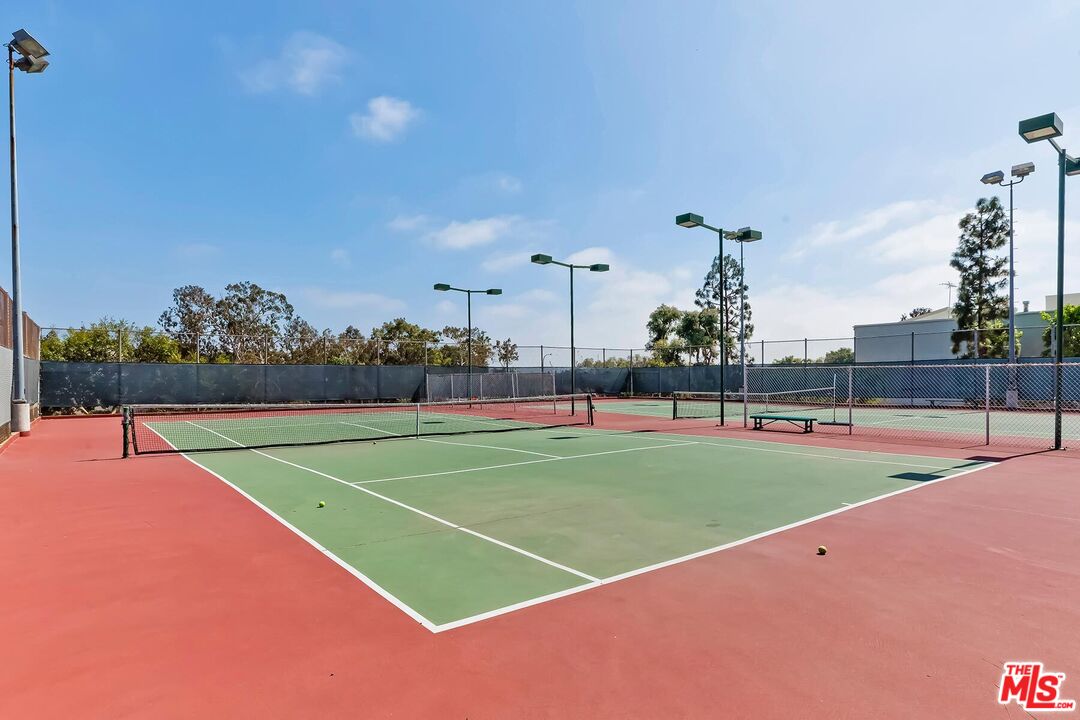 MLS #25615405 image #24