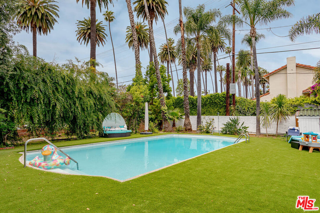 MLS #25615747 image #20