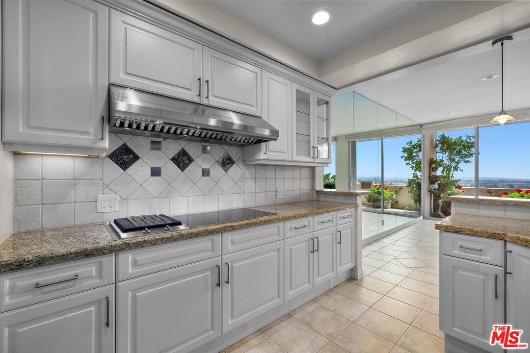 MLS #25615761 image #17